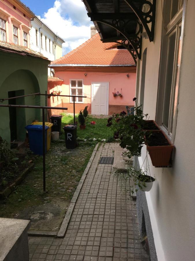 House Centrul Istoric Apartment ซีบิว ภายนอก รูปภาพ