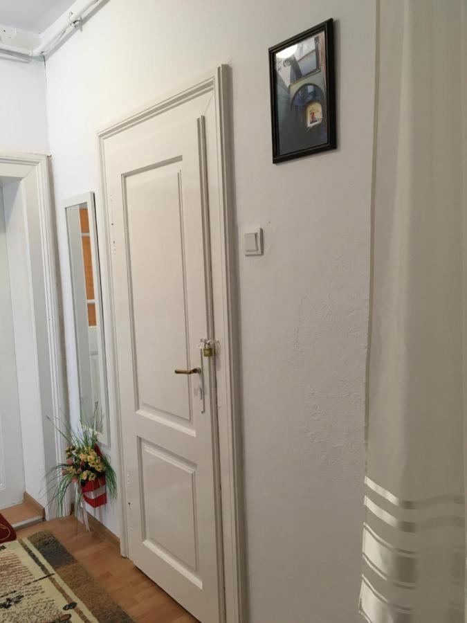 House Centrul Istoric Apartment ซีบิว ภายนอก รูปภาพ